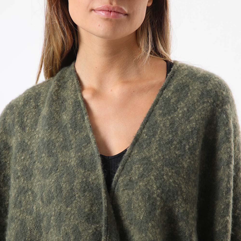Poncho Leopard Verde Humana