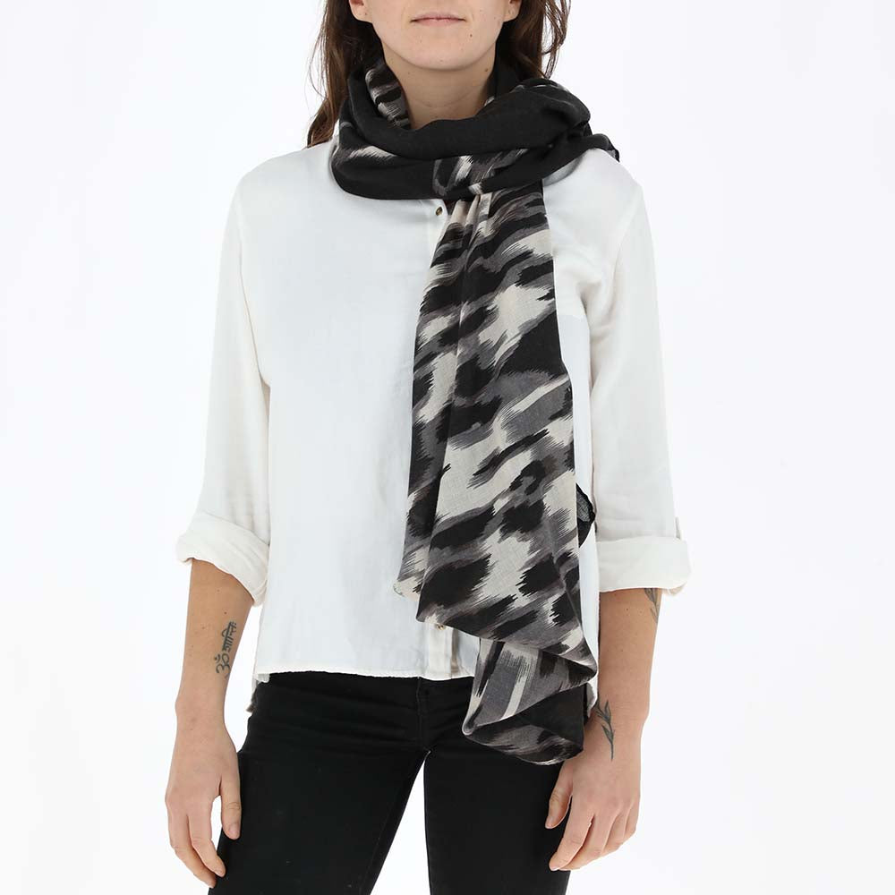 Pañuelo Estampado Manchas negro Humana