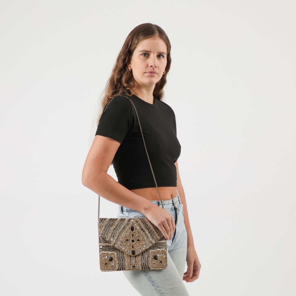Clutch Bulgaria Dorado Humana
