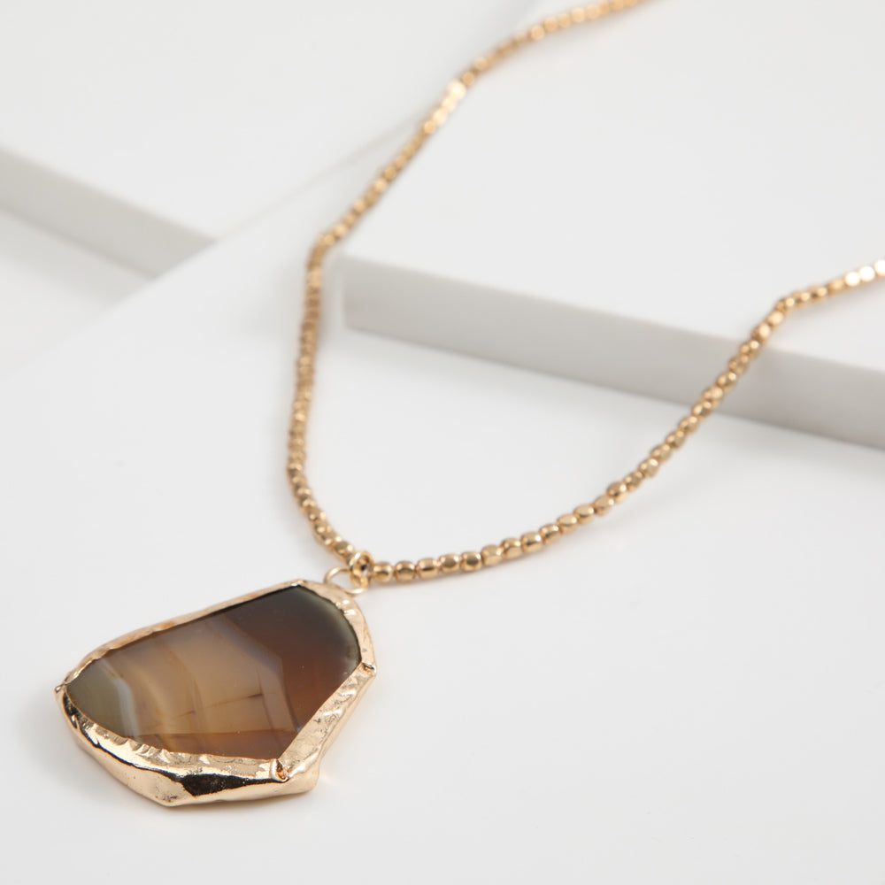 Collar Corto Stone Café Humana