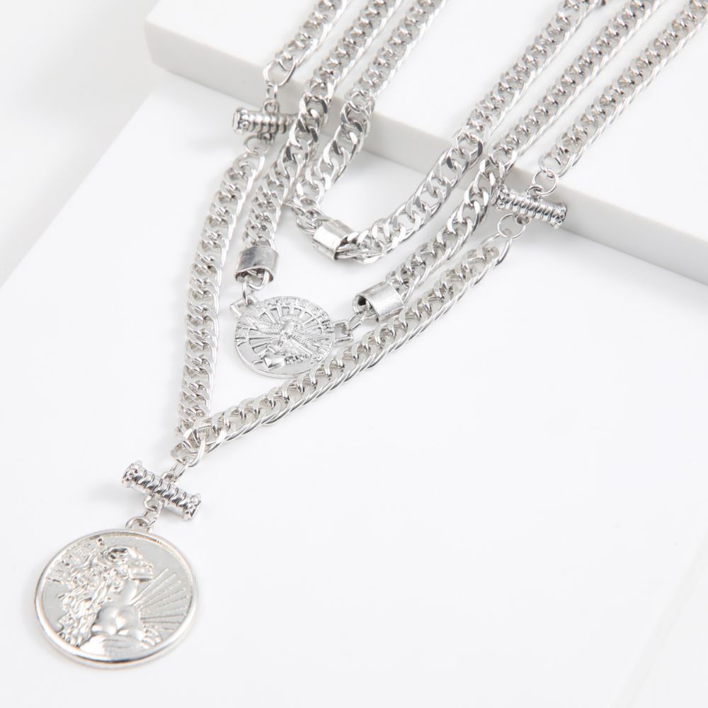Collar Triple Cadenas Plateado Humana