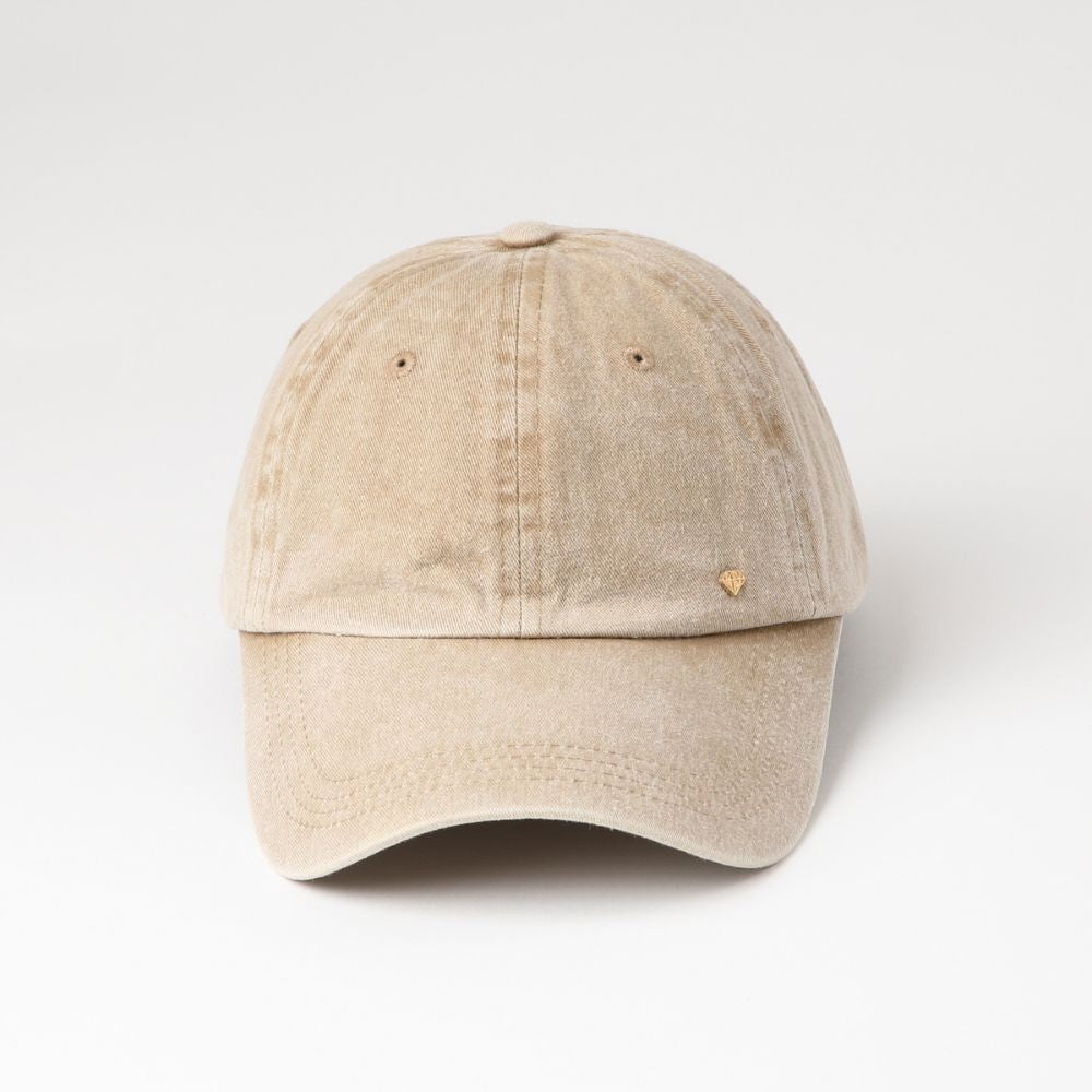 Jockey Tan i-D