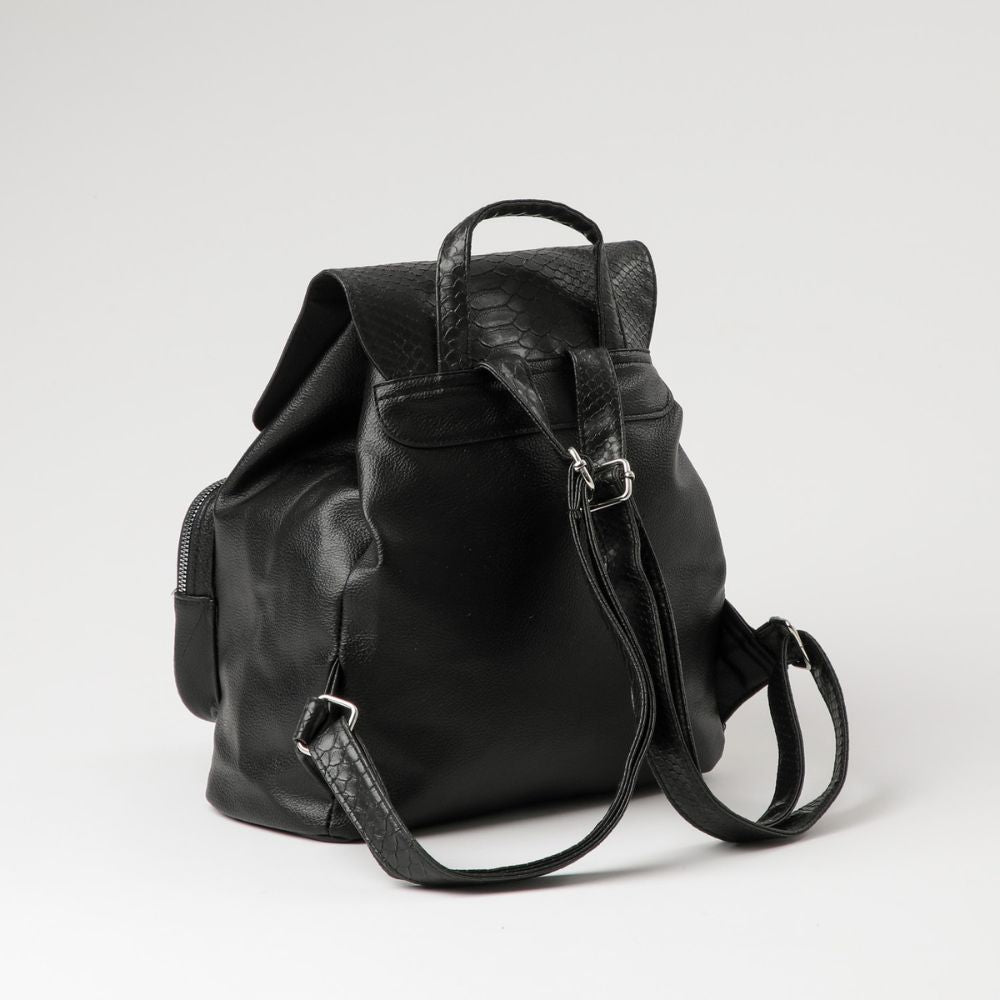 Mochila Creta Black Negra i-D