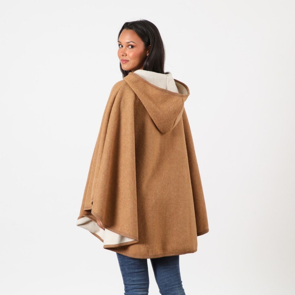 Poncho Giorgia Café Humana