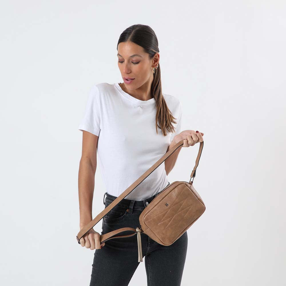 Cartera Cruzada Moon Café Humana