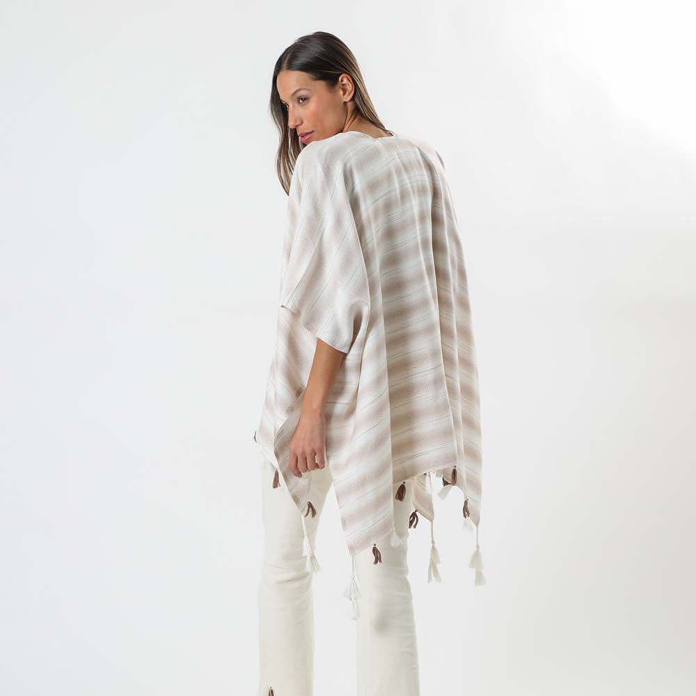 Kimono Lineal Blanco Humana