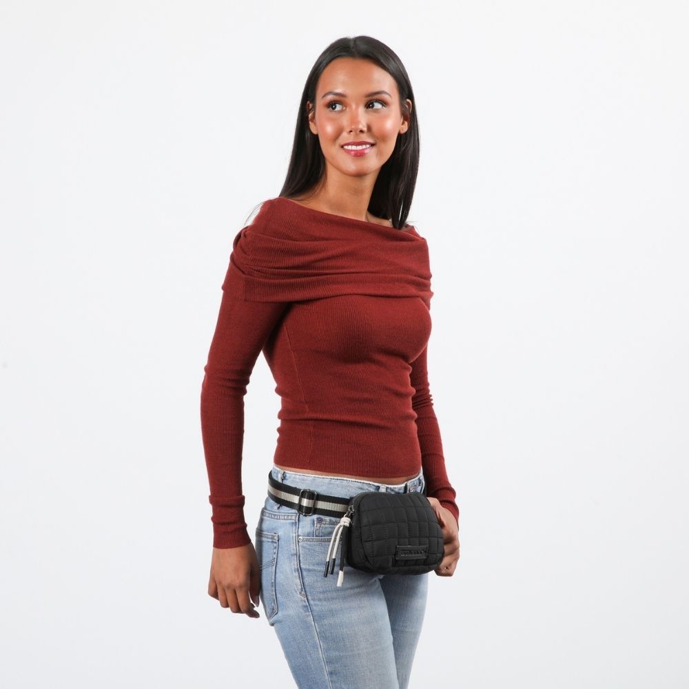 Cartera Banano Clara Negro Humana
