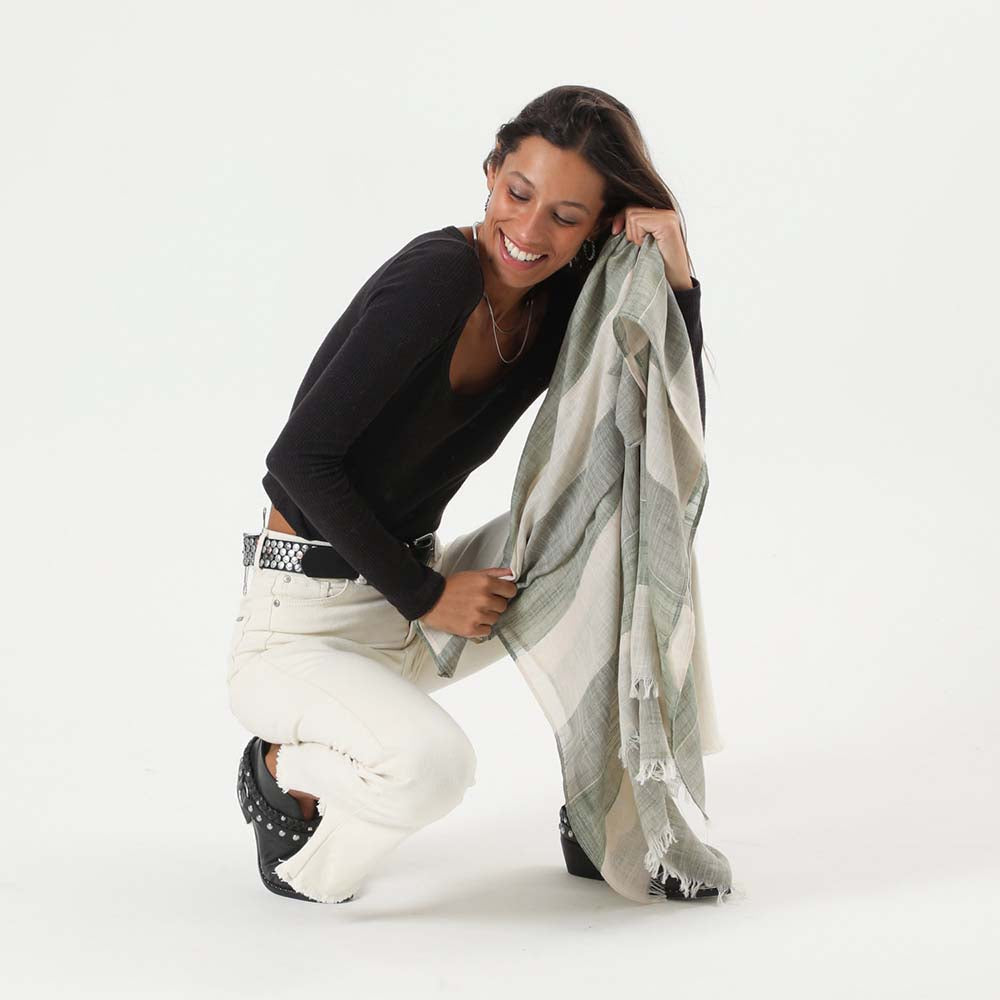 Pañuelo Liso Verde Shade Humana