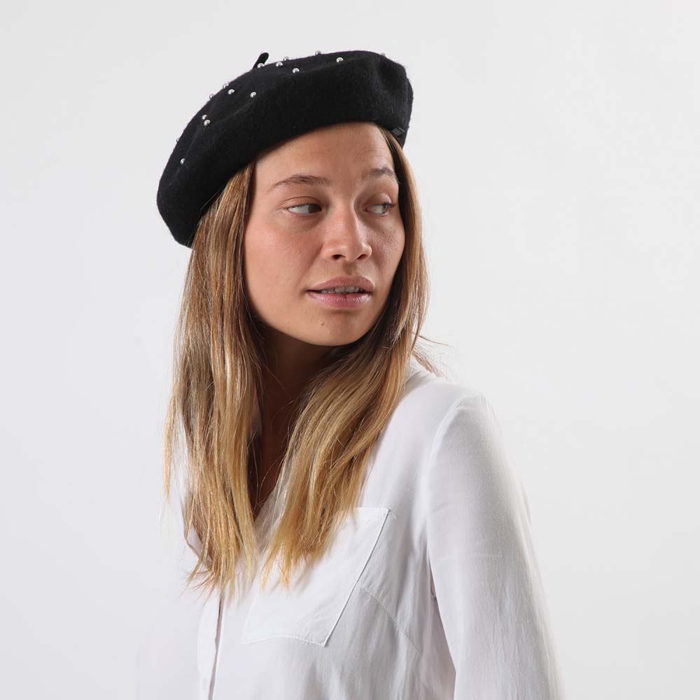 Gorro Perlas Negro Tatienne