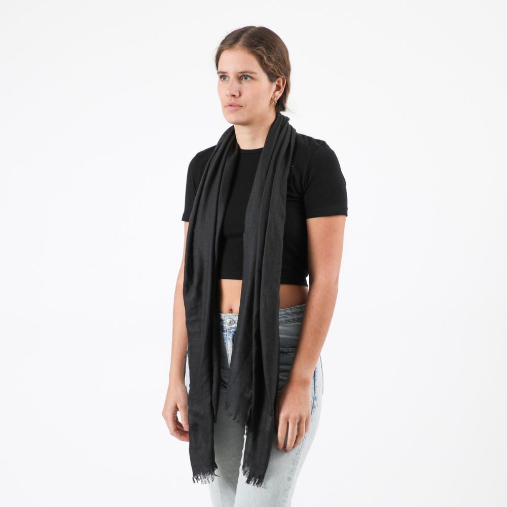 Pañuelo Liso Eleonor Negro Tatienne