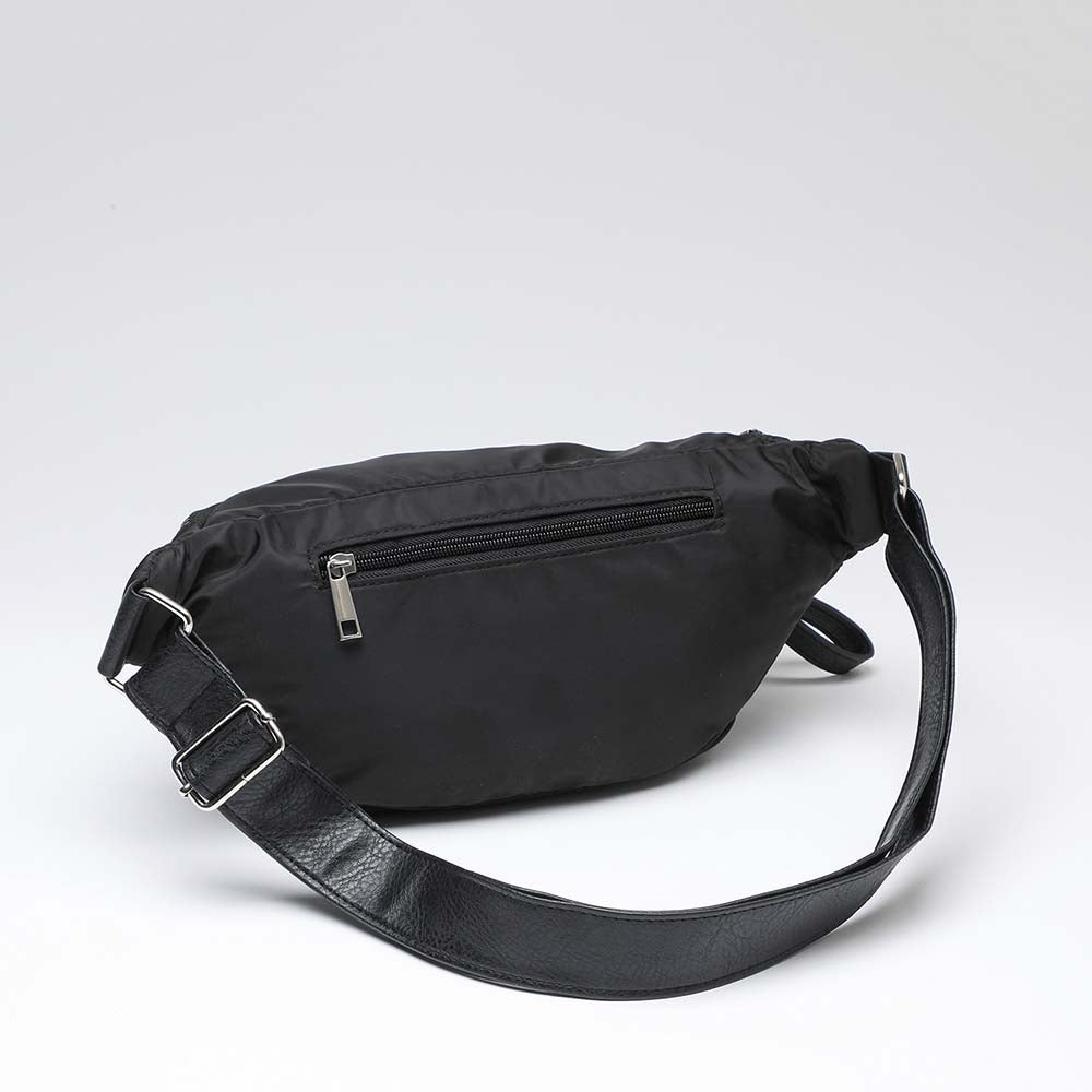 Banano Negro Crisalida i-D