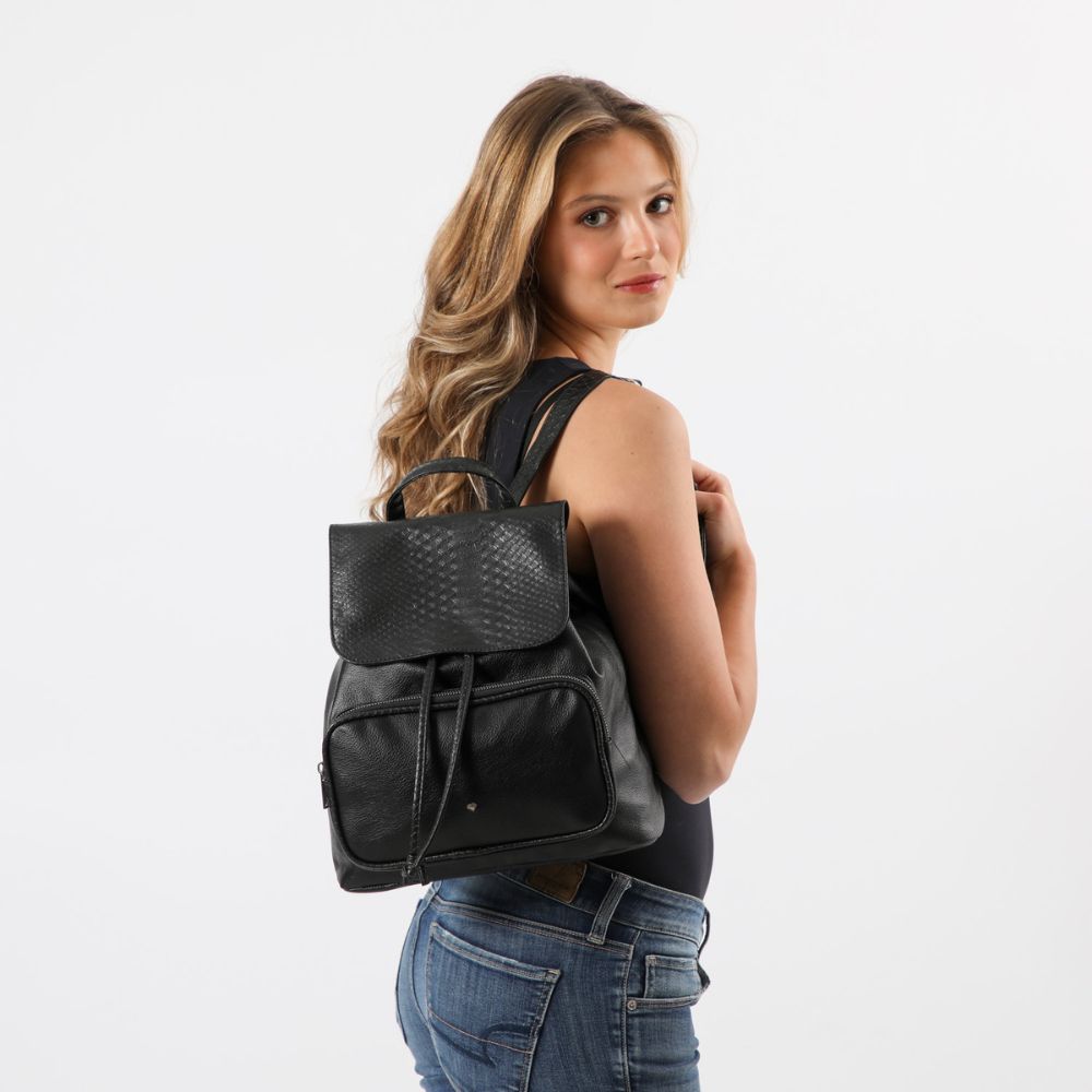 Mochila Creta Black Negra i-D