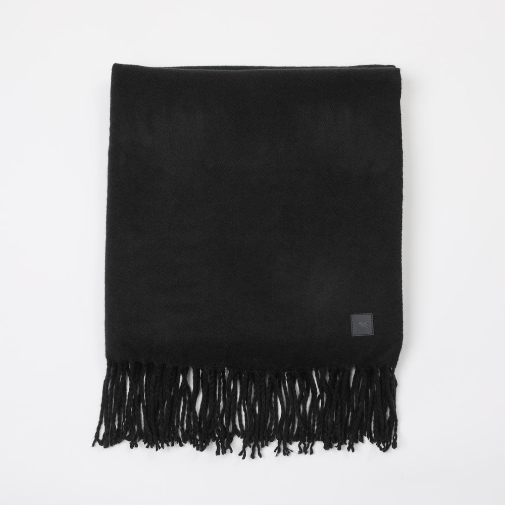 Manta Basic Negra Tatienne