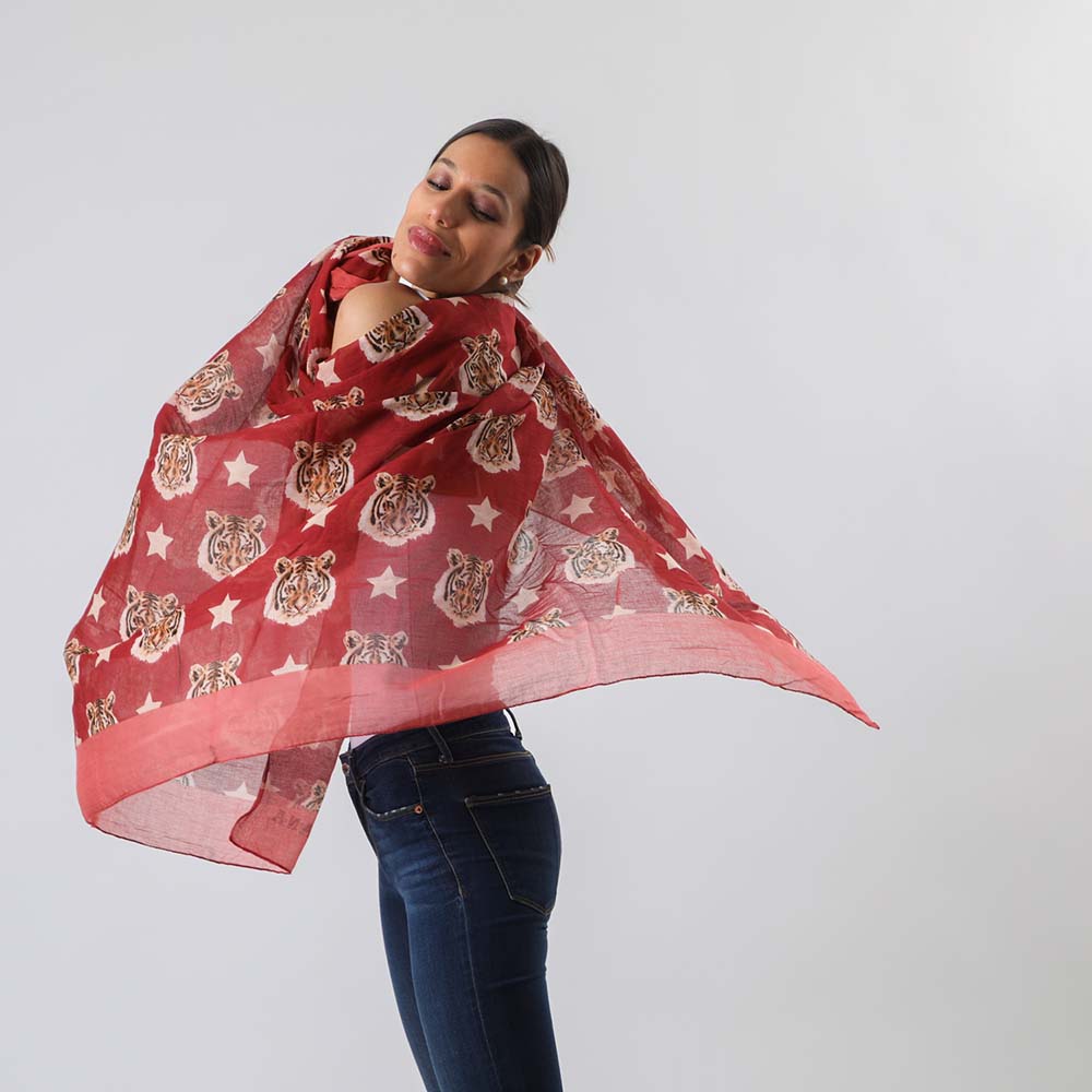 Pañuelo Estampado Cinca Rojo Humana