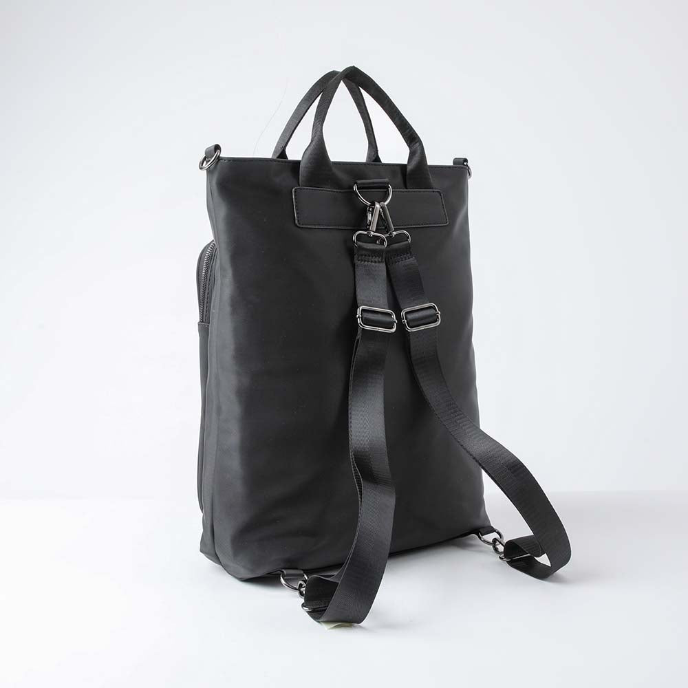 Mochila Capri Negro Humana