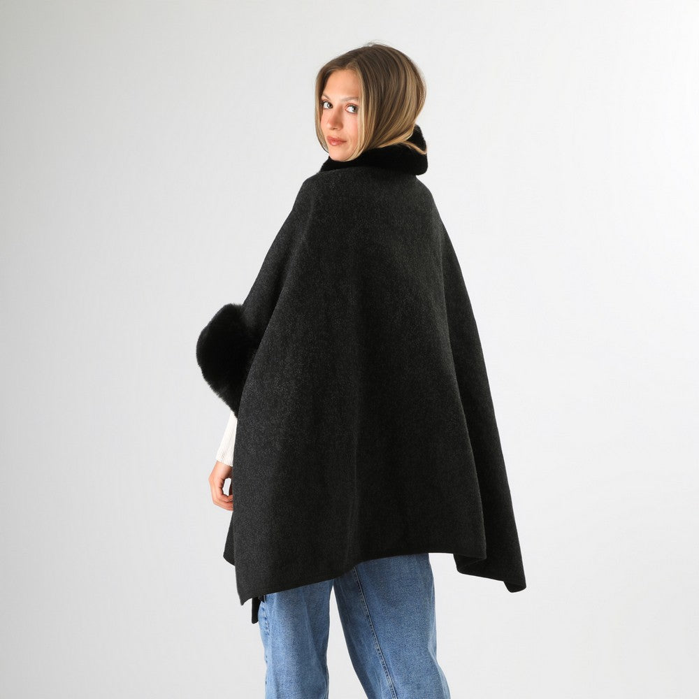 Poncho Mirna Black Humana