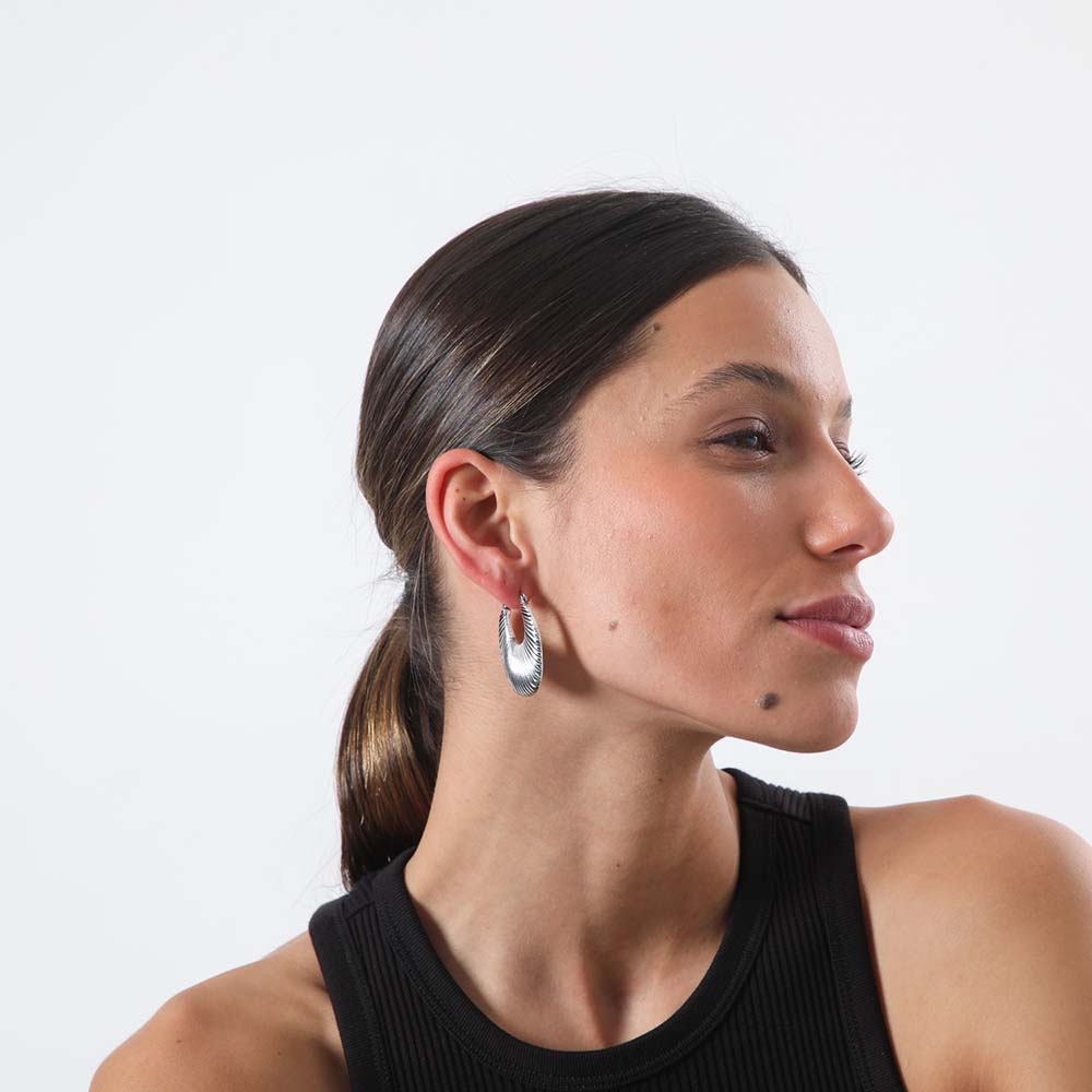 Argolla Belladona Plateada Humana