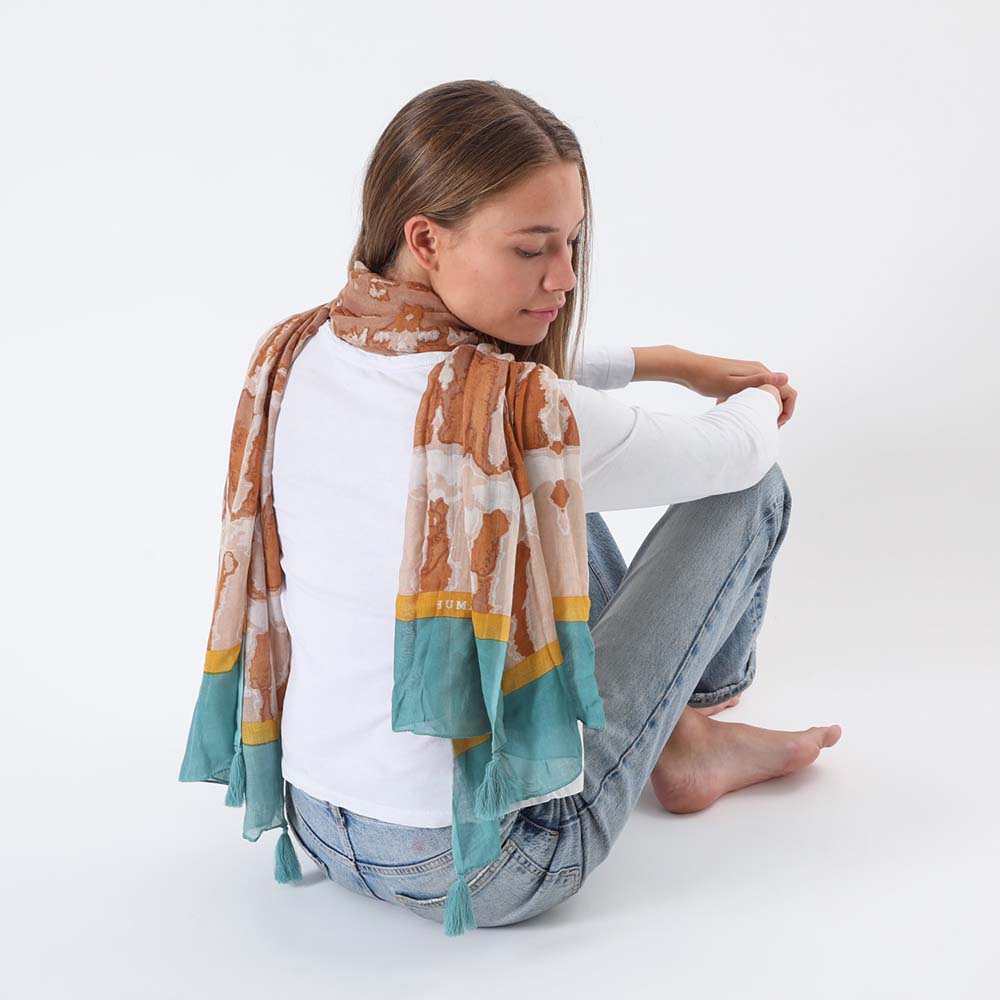 Pañuelo Estampado Logroño Café Humana