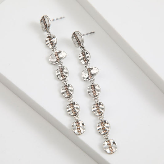 Aros Largo Cowrie Plateado Tatienne