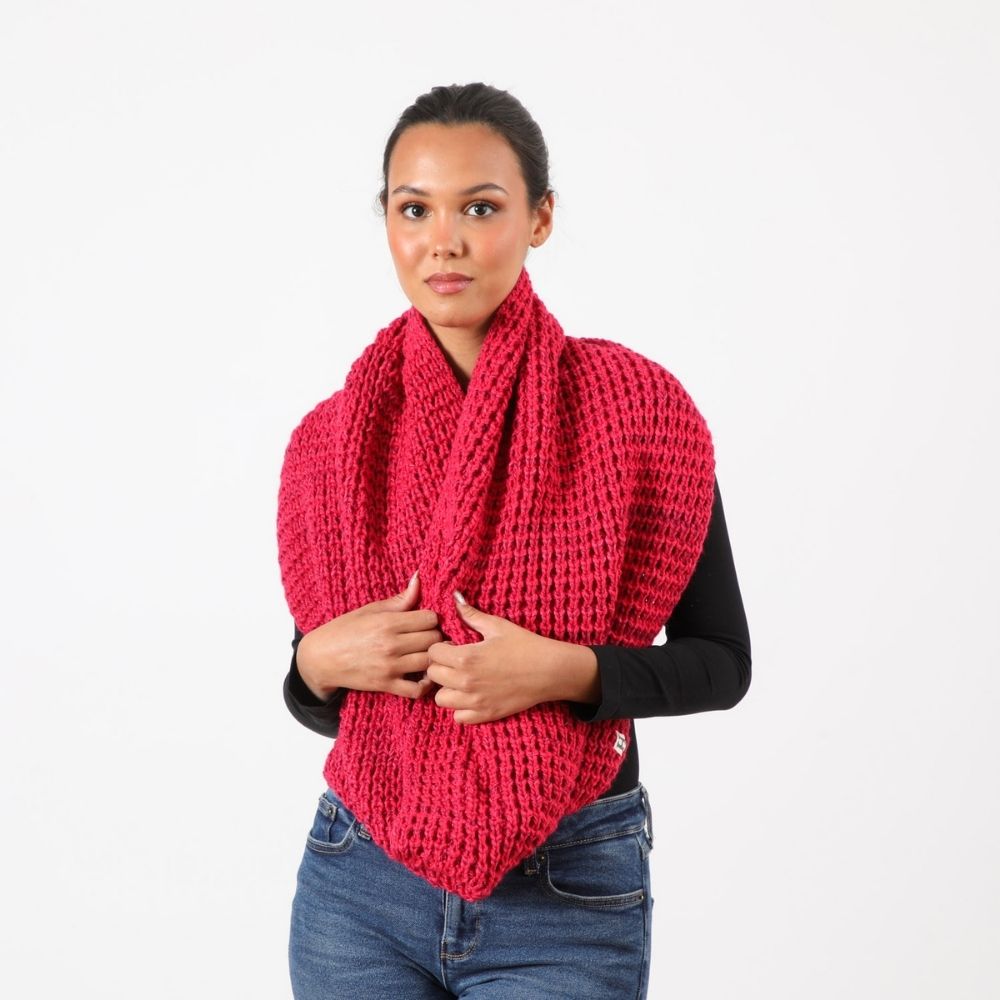 Cuello Javiera Fucsia Humana