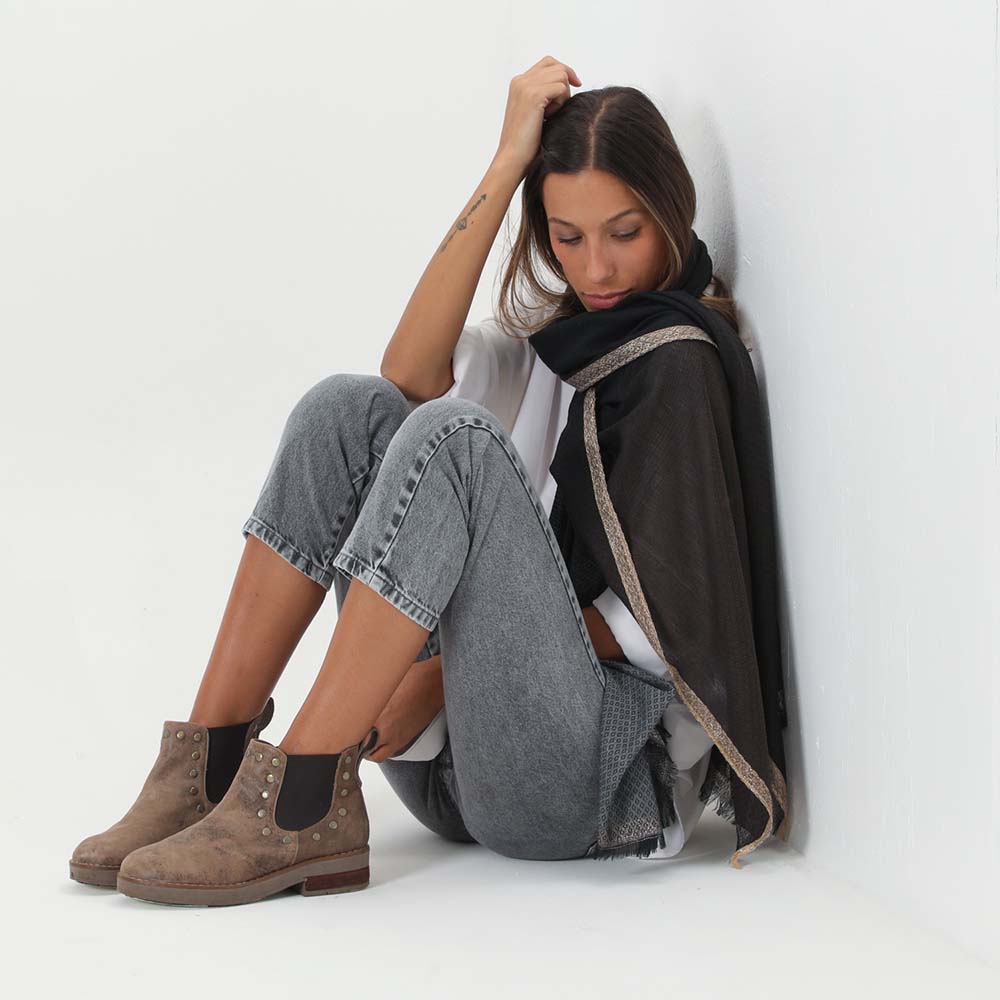 Pañuelo Liso Café Carlota Tatienne