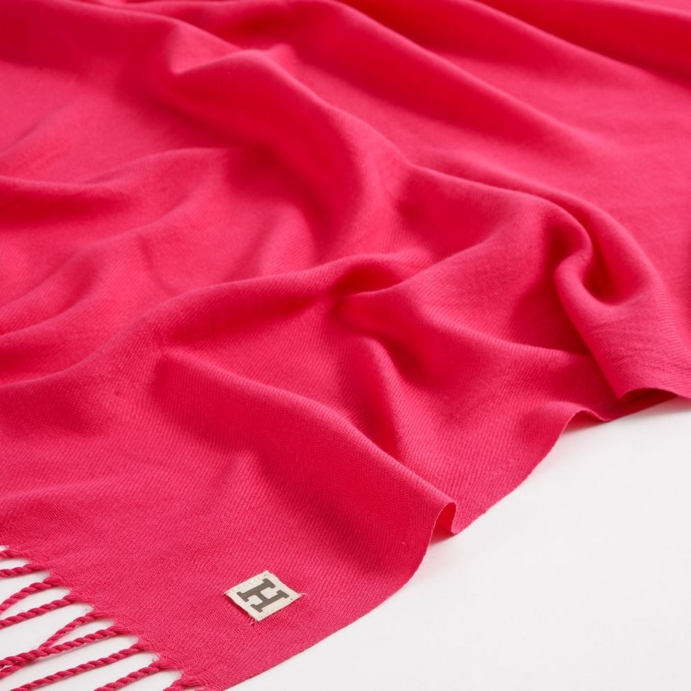 Pañuelo Liso Amelia Fucsia Humana