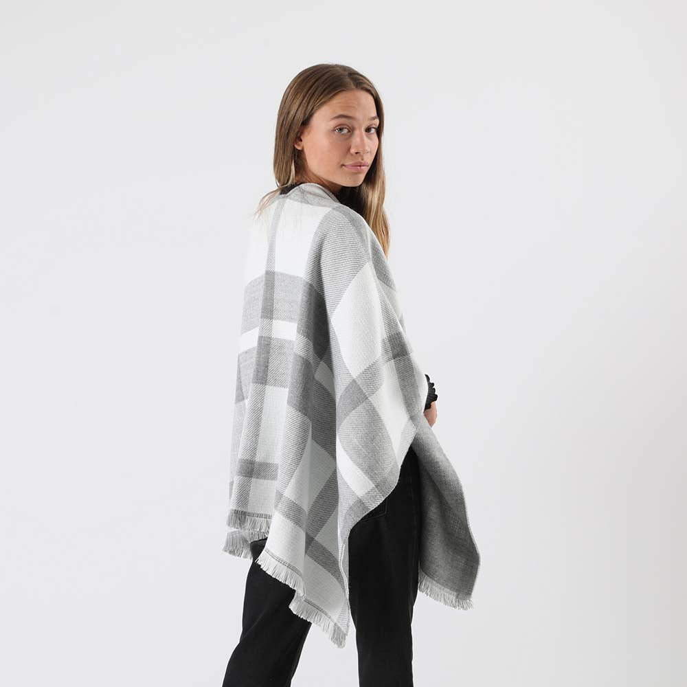 Poncho Tejido Zigzag Negro Humana