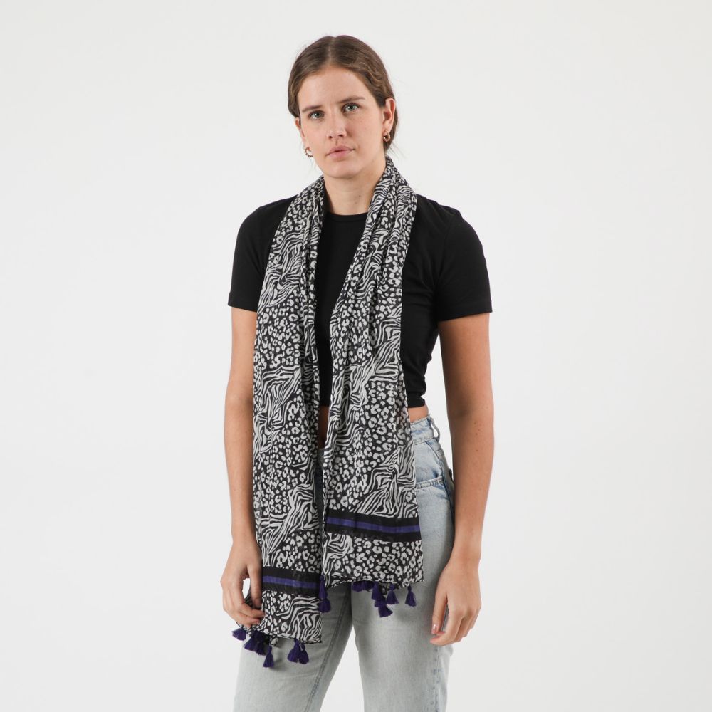Pañuelo Estampado Azafrán Negro Humana