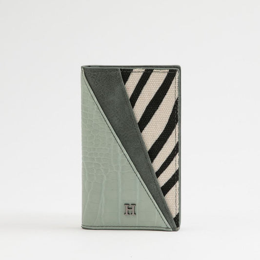 Tarjetero Greta Ecocuero Verde Zebra Humana