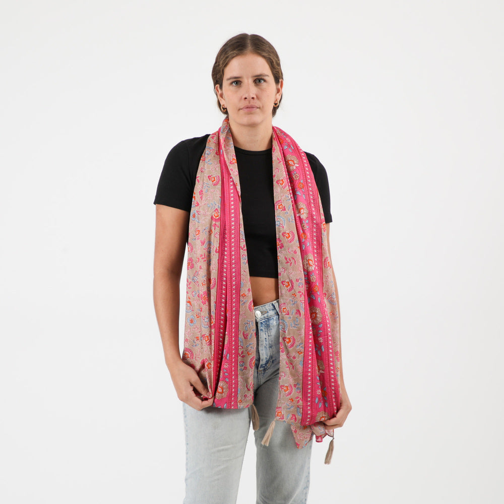 Pañuelo Estampado Sándalo Beige i-D