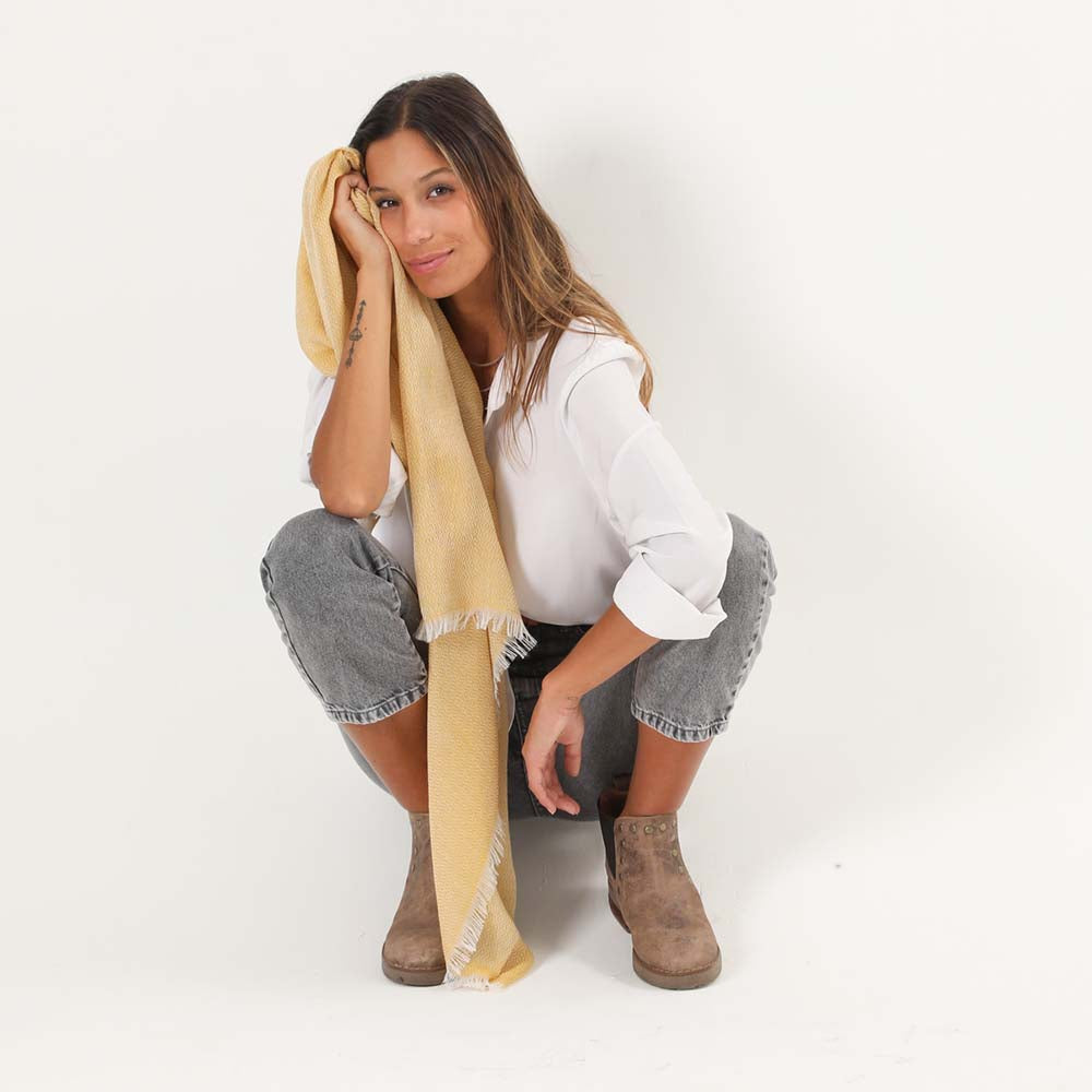 Pañuelo Liso Amarillo Mol Tatienne