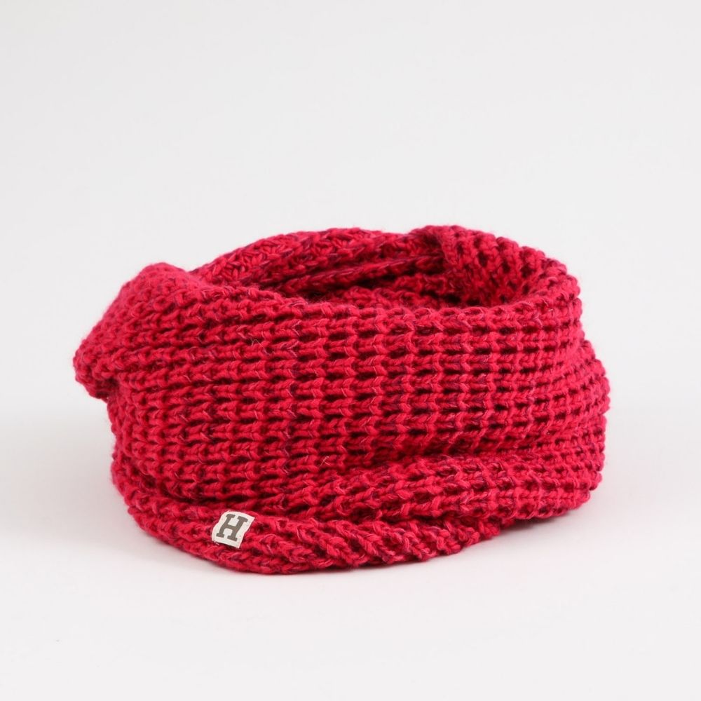 Cuello Javiera Fucsia Humana