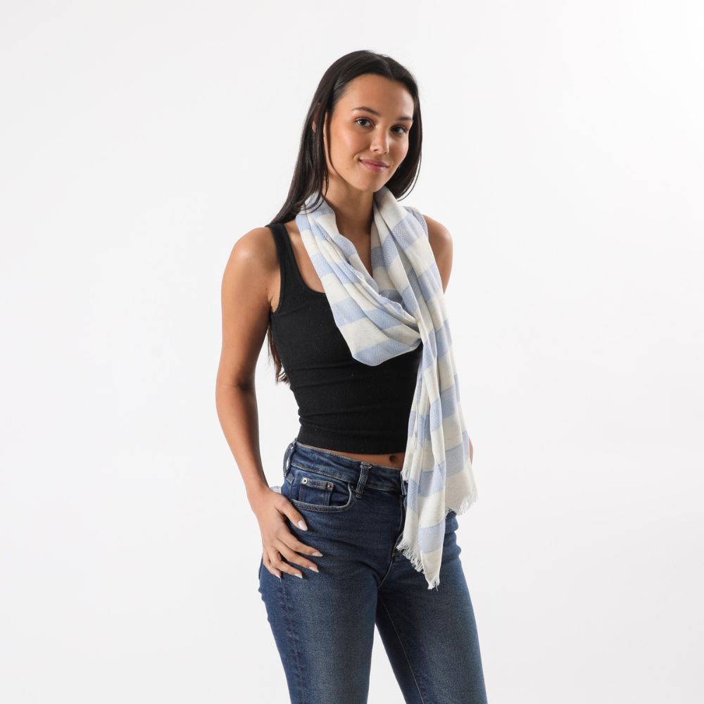 Pañuelo Liso Rodas Celeste Humana