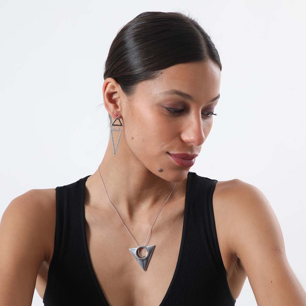 Collar Corto Kurt Plateado i-D