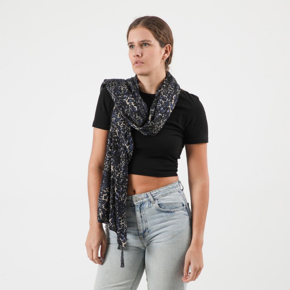 Pañuelo Estampado Alamo Negro Humana