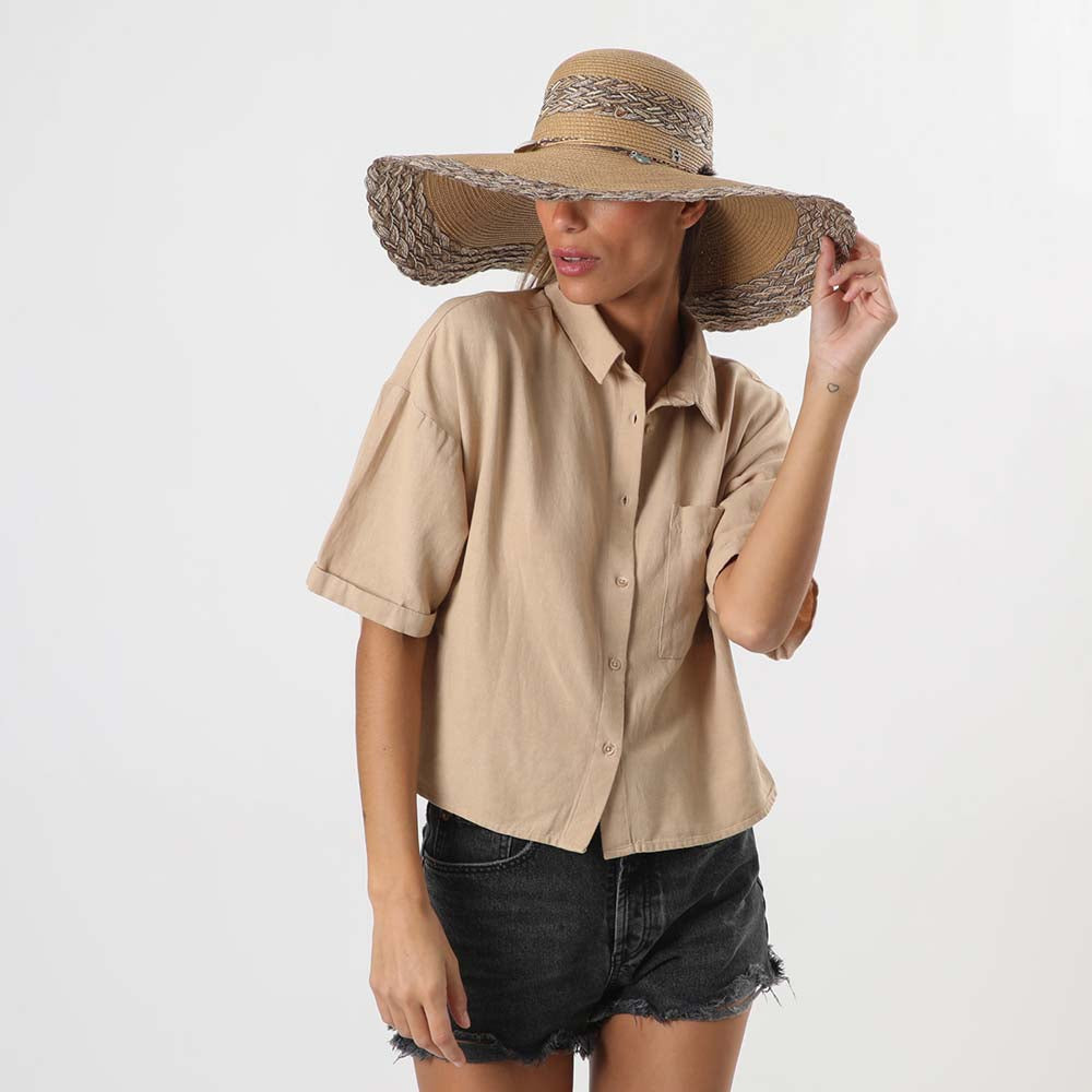 Sombrero Ocean Café Humana