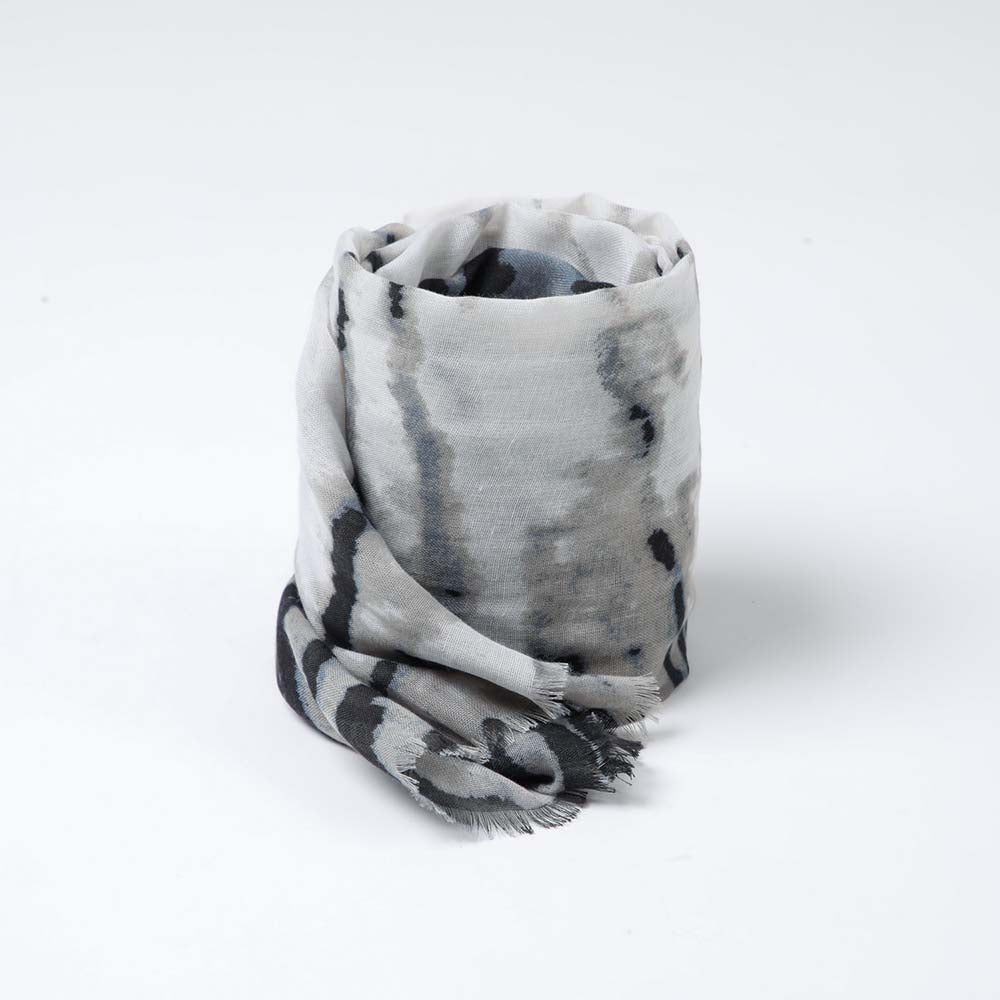Pañuelo Estampado Feroz Negro Humana