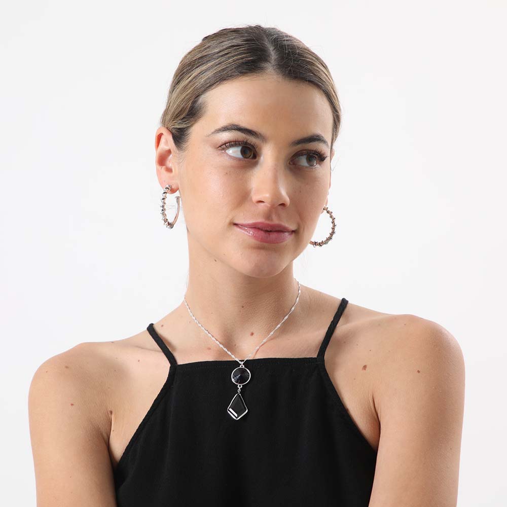 Collar Largo Viar Negro Tatienne