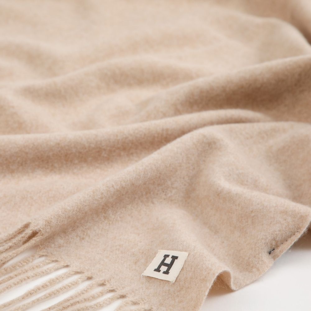 Manta Ava Beige Humana