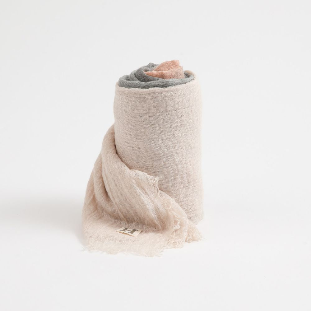 Pañuelo Liso Iván Ombré Beige Humana