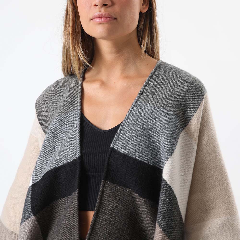 Poncho Cuadrille Café Humana