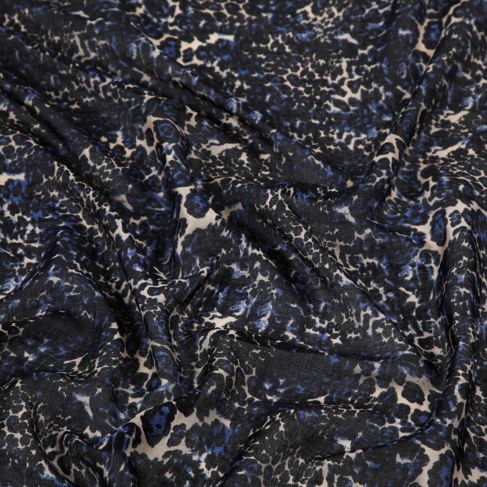 Pañuelo Estampado Alamo Negro Humana