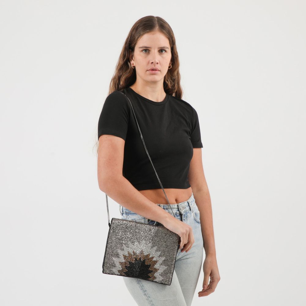 Clutch Saints Negro Humana