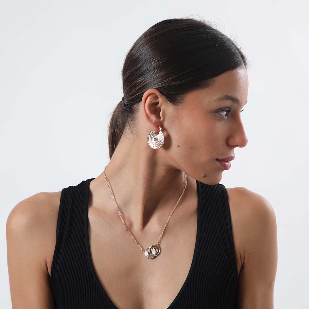 Collar Corto Namib Dorado i-D