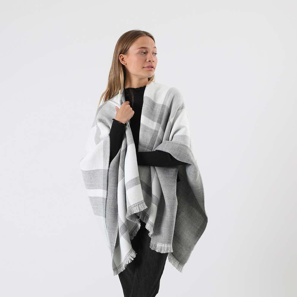 Poncho Tejido Zigzag Negro Humana