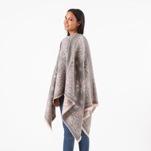 Poncho  Milena Rosado Tatienne