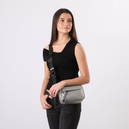 Cartera Cruzada Brenda Silver Humana