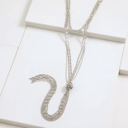 Collar Corto Zia Plateado Humana