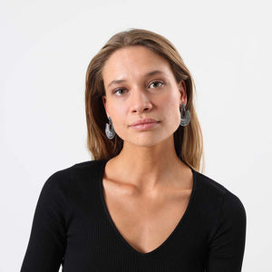 Aros Mediano Oggy Plateado Humana