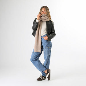 Cuello Sami Beige Humana